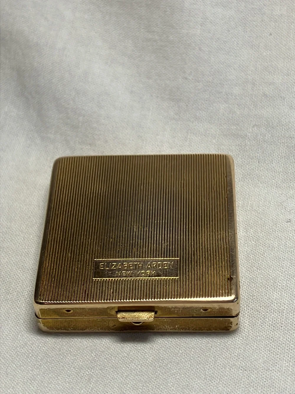 Vintage Elizabeth Arden Rouge Blush Compact